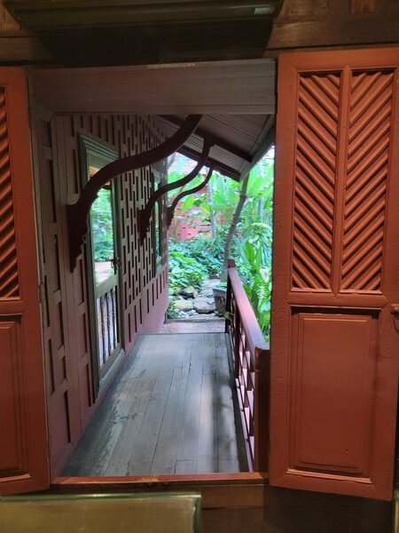 Visite de la maison Jim Thompson à Bangkok